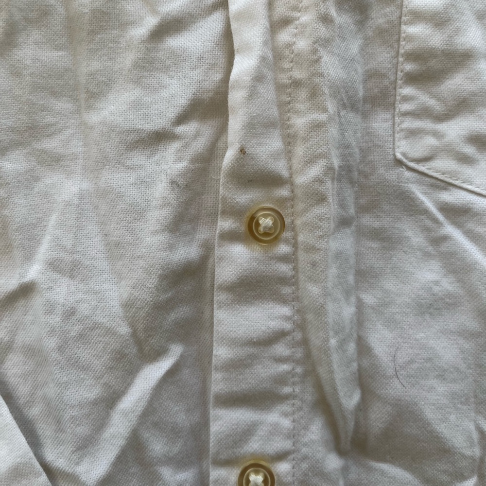 GAP white “shrunken boyfriend” button up shirt - Picture 8 of 8